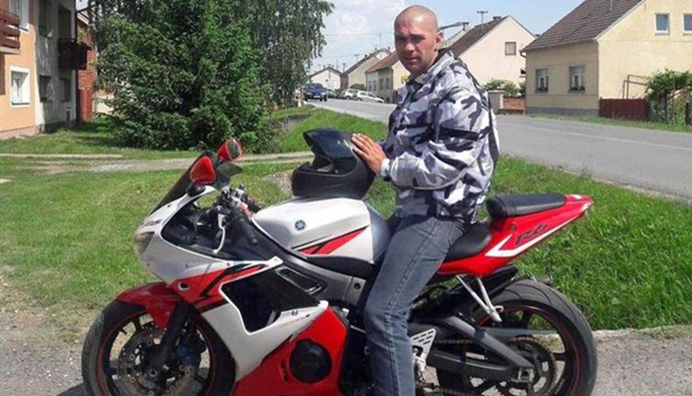 Kristijan Filjević iz Nove Gradiške tragično je izgubio život tijekom vršenja popravka na kamionu.