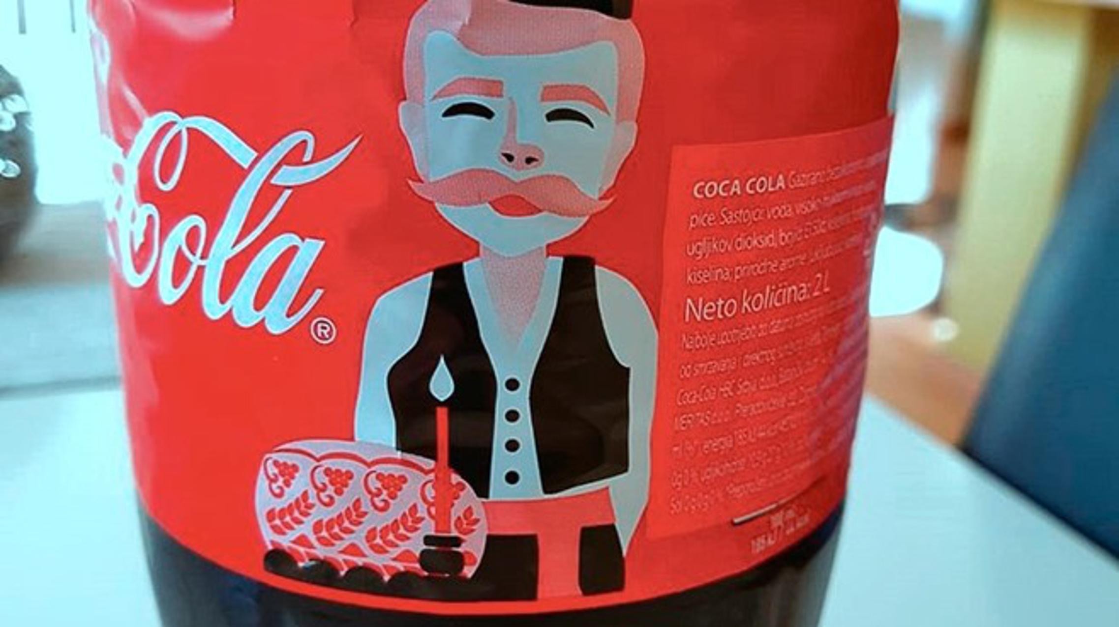 Boca Coca-Cole izgledala je kao naslovnica albuma Rokera s Moravu.
