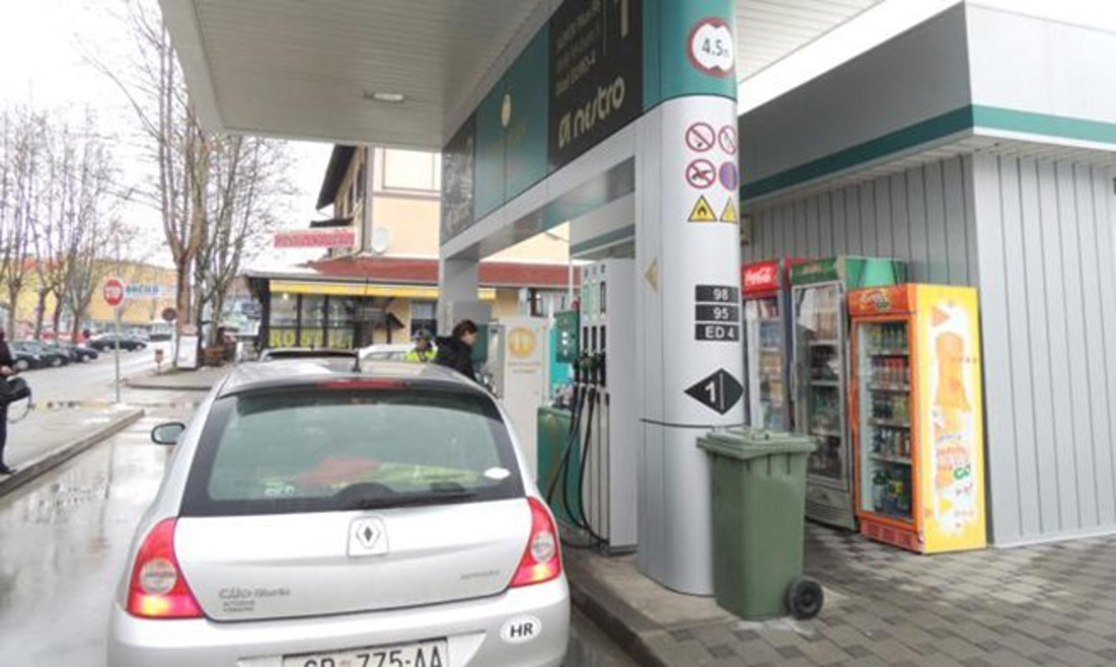 Hoće li Brođani i dalje točiti gorivo u bosanskom Brodu