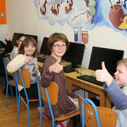 Učenici OŠ "Milan Amruš" uz nova računala