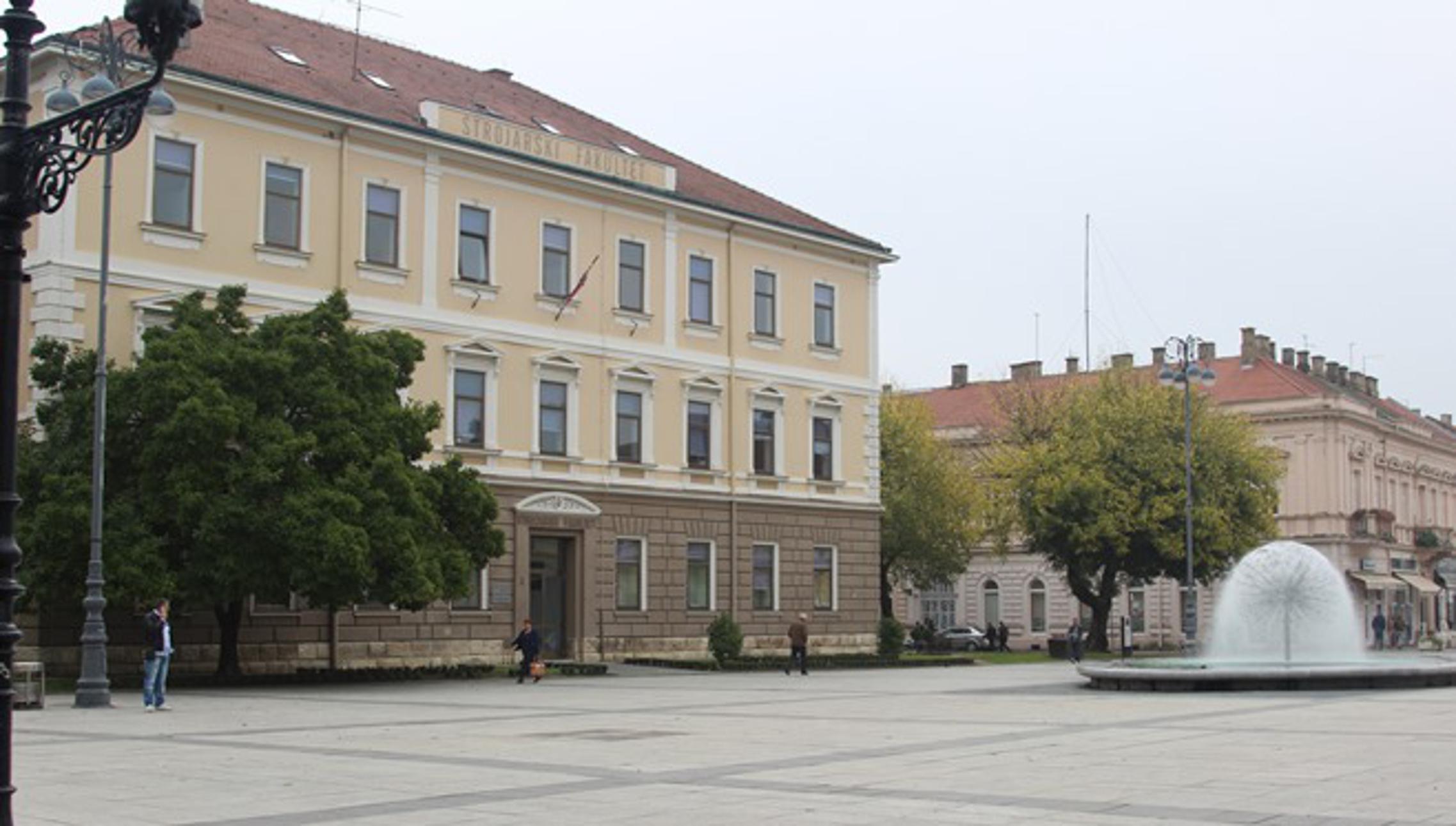 Zgrada Strojarskog fakulteta u Slavonskom Brodu