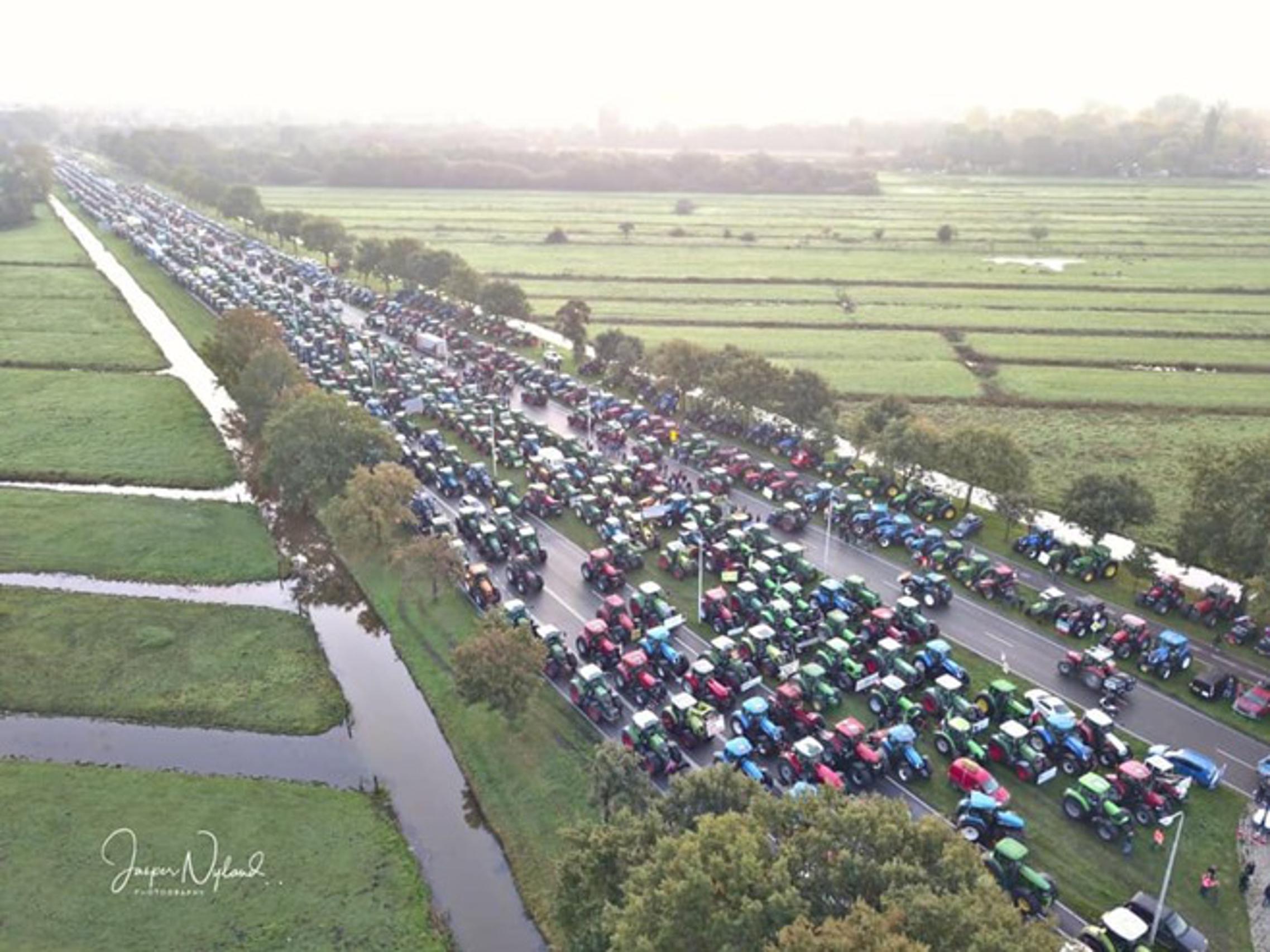 Prometni kolaps i kolone zbog prosvjeda nizozemskih poljoprivrednika