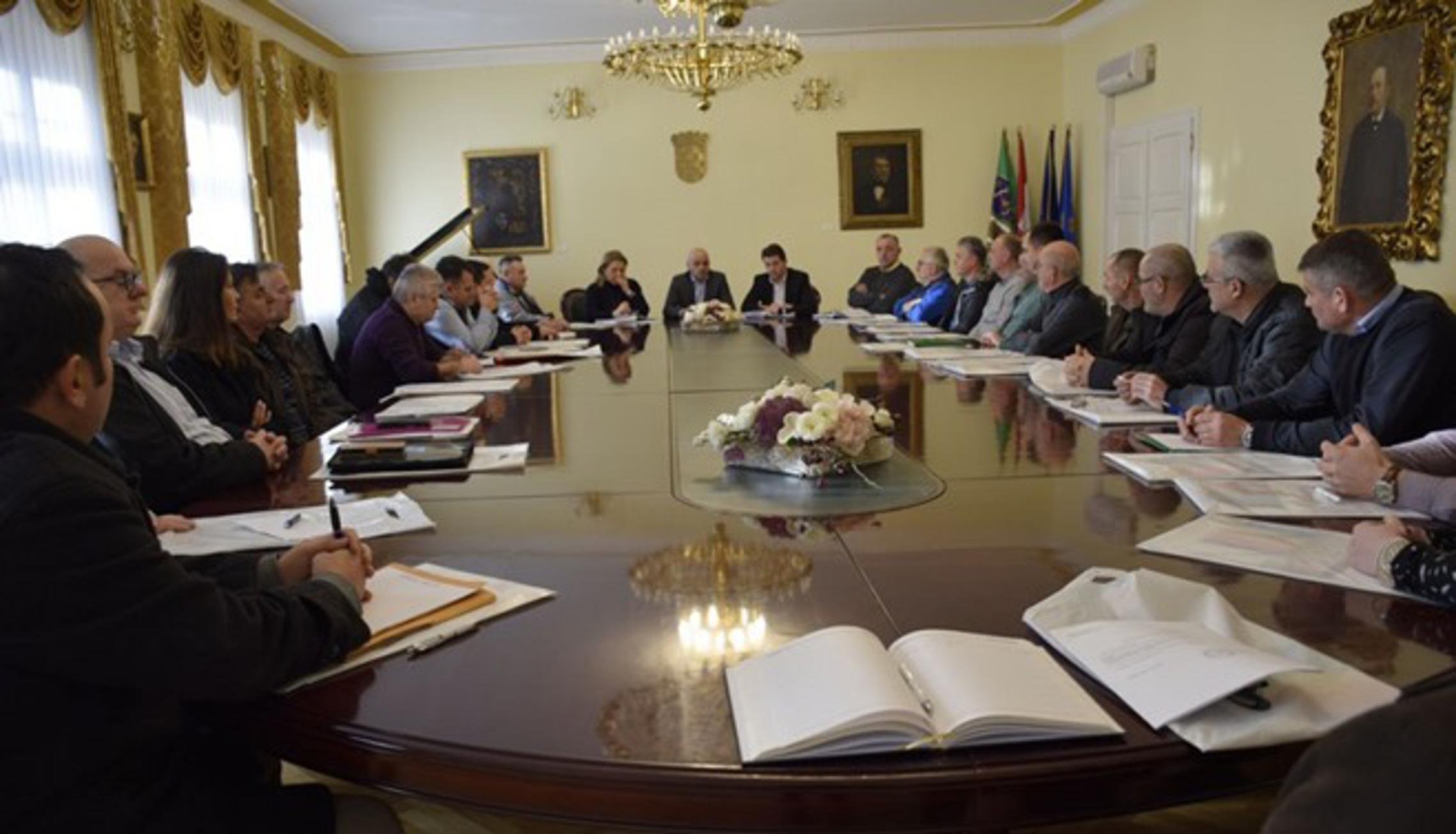 Sastanak gradonačelnika s predstavnicima mjesnih odbora
