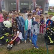 Druženje vatrogasaca i učenika