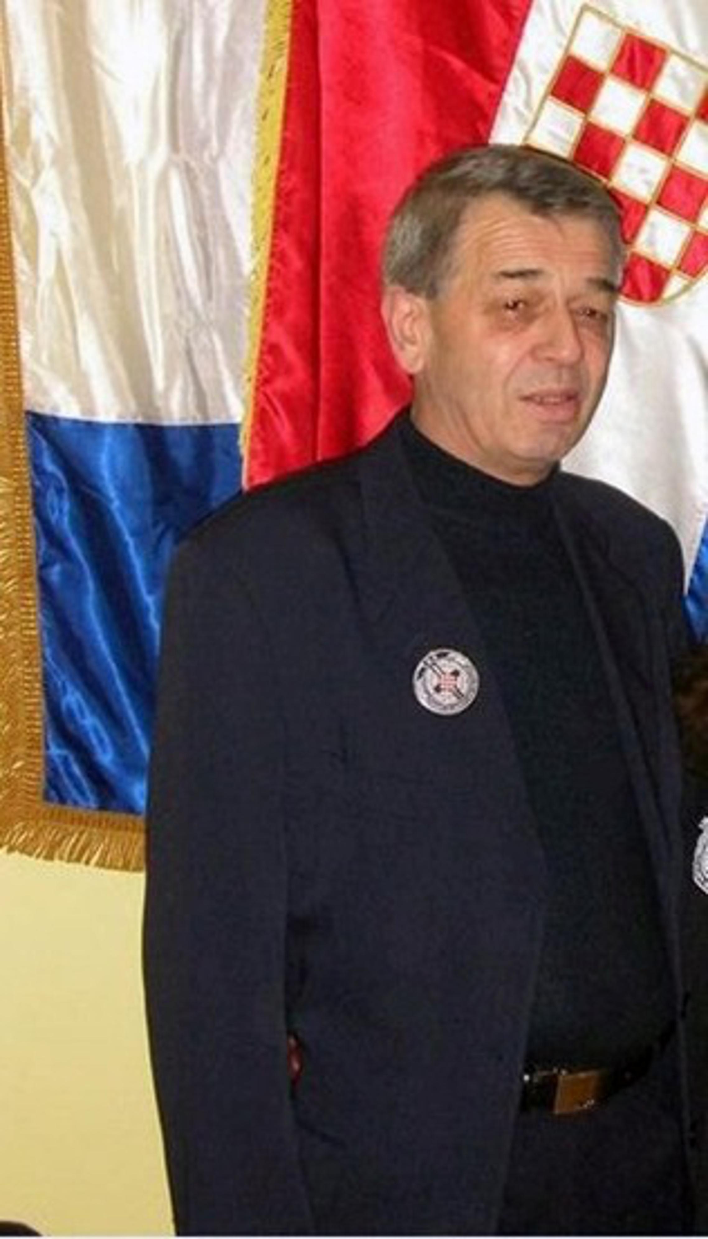 bojnik Damir Jurišinac