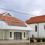 Društveni dom i katolička Crkva u Dragaliću