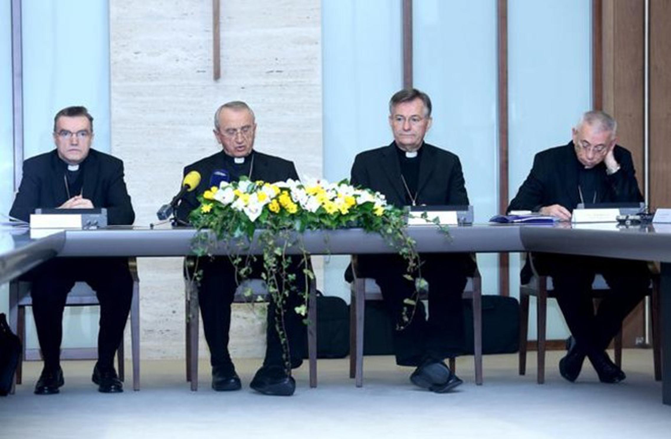 Biskupi su vjernicima poslali poruku uoči izbora